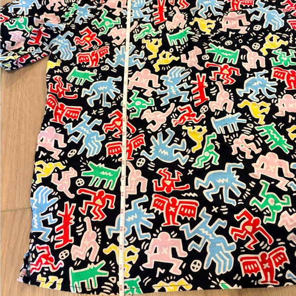 Keith Haring x H&M Shirt Size Large Bright Pattern Short Sleeve 100% Cotton - Picture 6 of 6